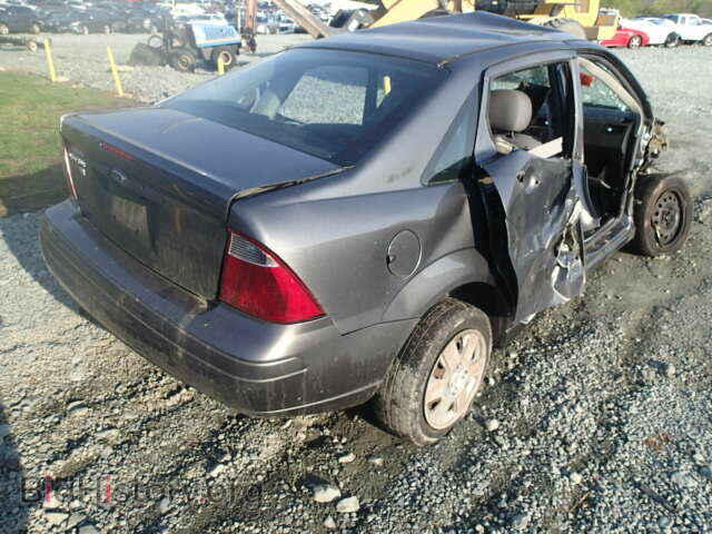 2007 FORD FOCUS - VIN: 1FAHP34N47W332655 - Фото 4