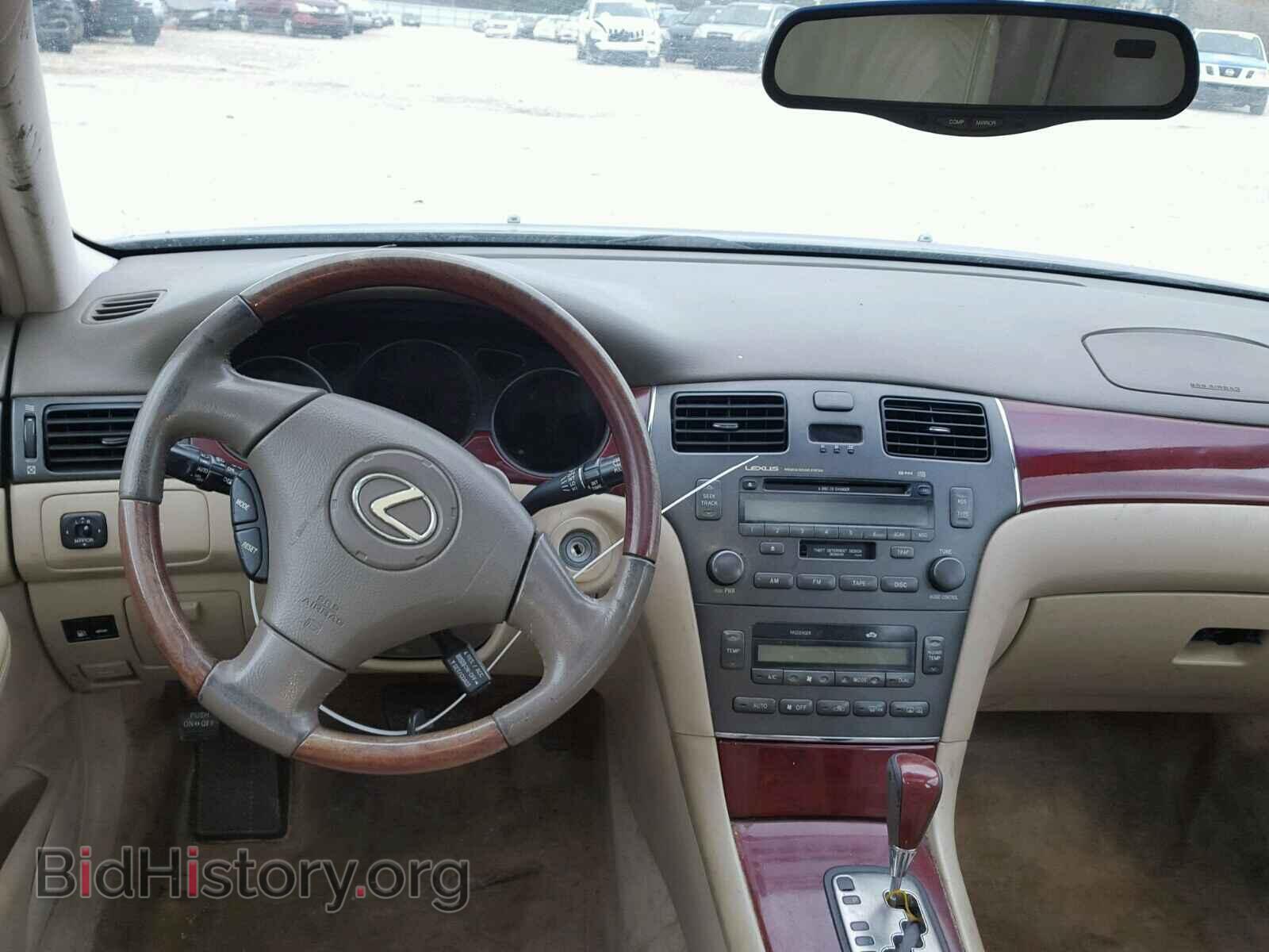 2002 LEXUS ES300 - VIN: JTHBF30G420070141 - Фото 9