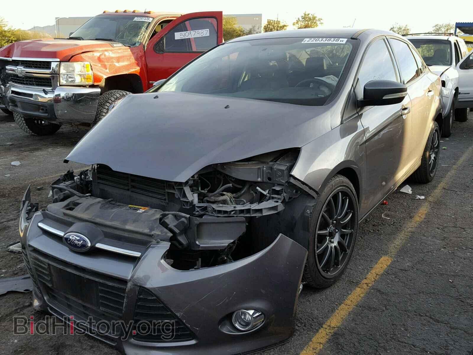 2013 FORD FOCUS - VIN: 1FADP3F23DL301475 - Photo 2