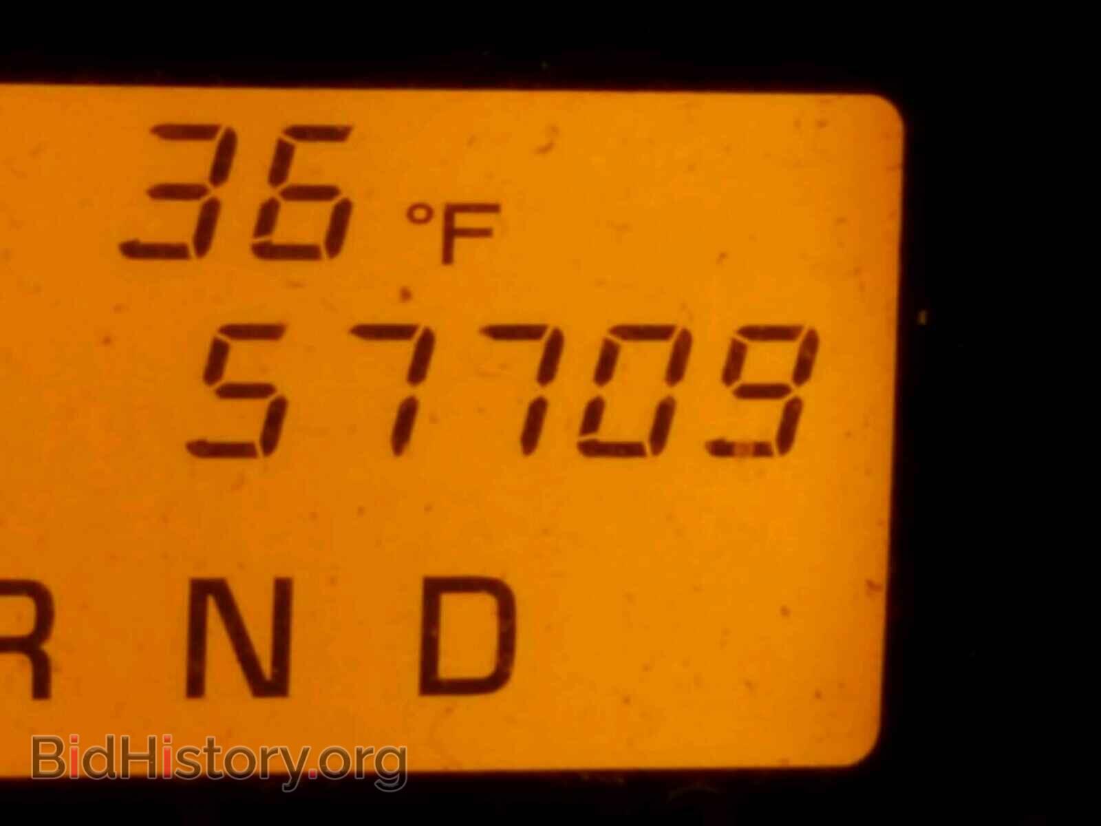 2011 TOYOTA RAV4 - VIN: JTMBF4DV3BD042730 - Фото 8