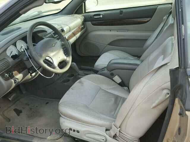2004 CHRYSLER SEBRING - VIN: 1C3EL65RX4N410390 - Фото 5