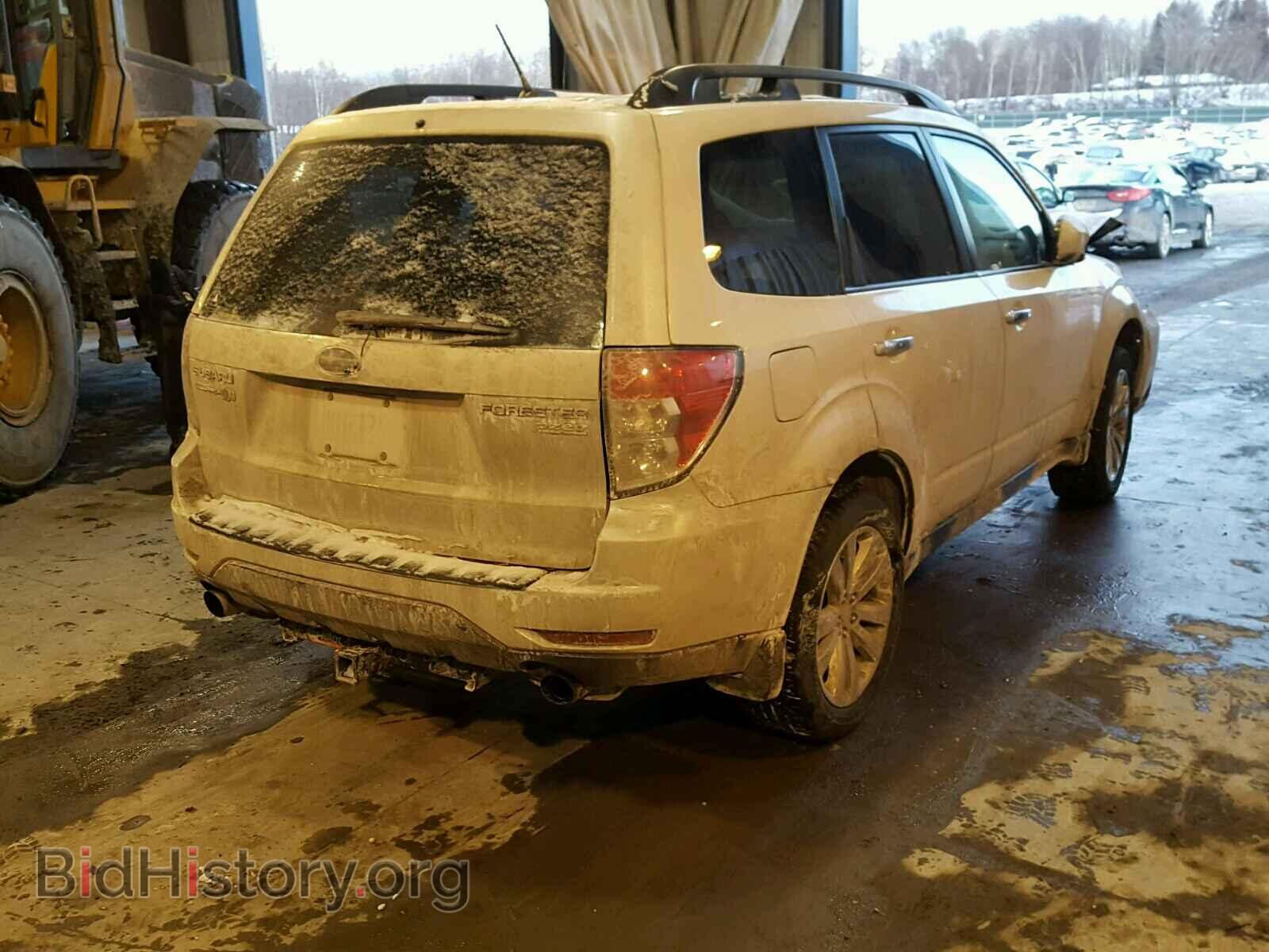 2011 SUBARU FORESTER - VIN: JF2SHAEC3BH727200 - Фото 4