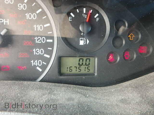 2005 FORD FOCUS - VIN: 3FAFP31N65R106080 - Фото 8