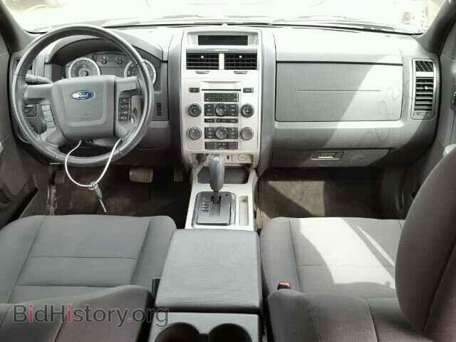 2011 FORD ESCAPE - VIN: 1FMCU0D79BKB51723 - Photo 9