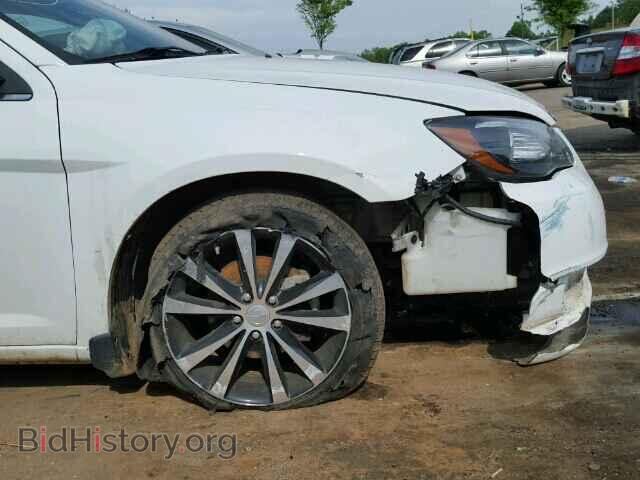 2011 CHRYSLER 200 - VIN: 1C3BC8FG3BN567803 - Фото 9