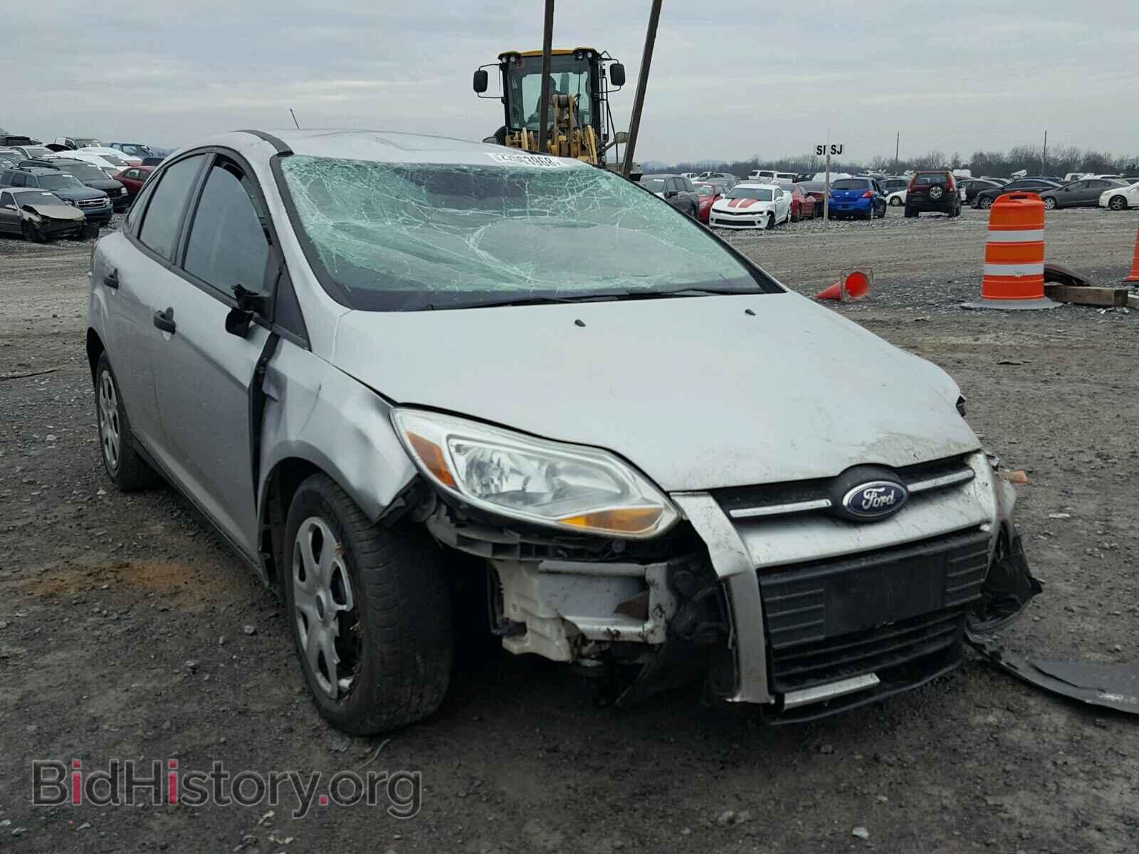 Photo 1FAHP3E21CL298075 - FORD FOCUS 2012