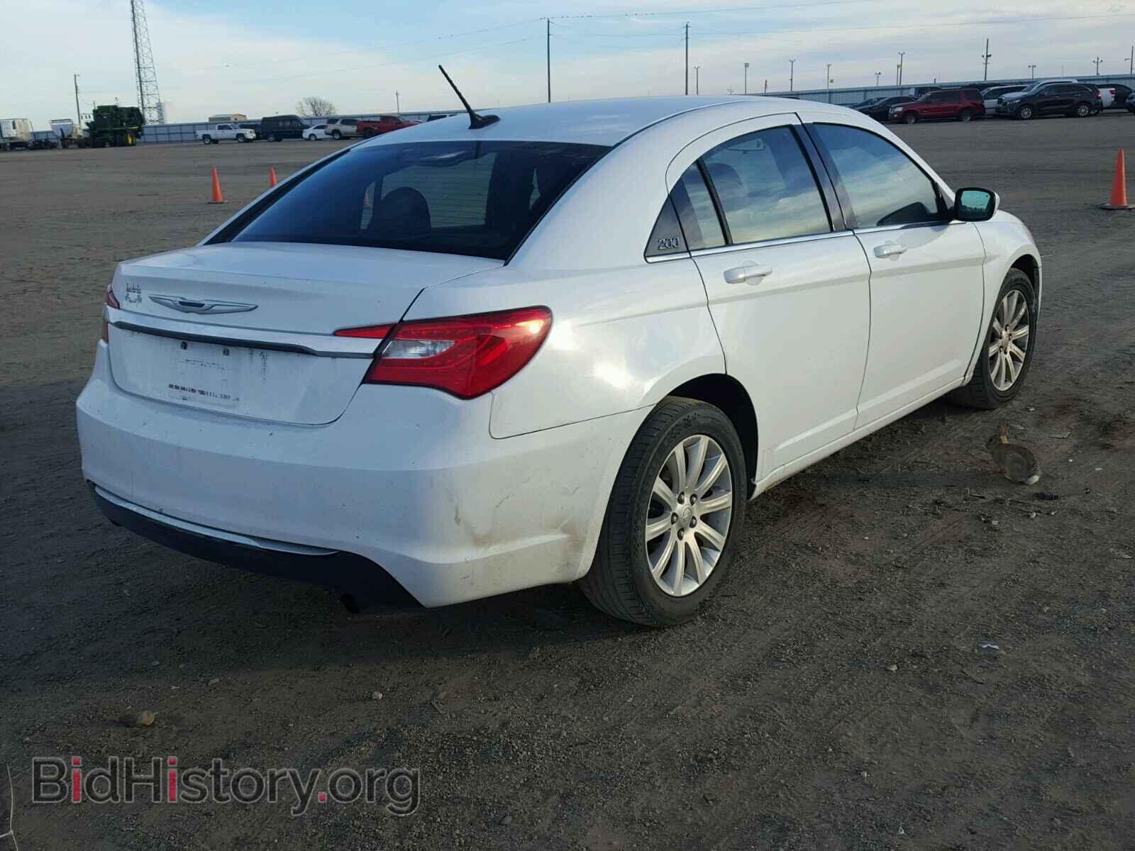 2012 CHRYSLER 200 - VIN: 1C3CCBBB8CN105167 - Фото 4
