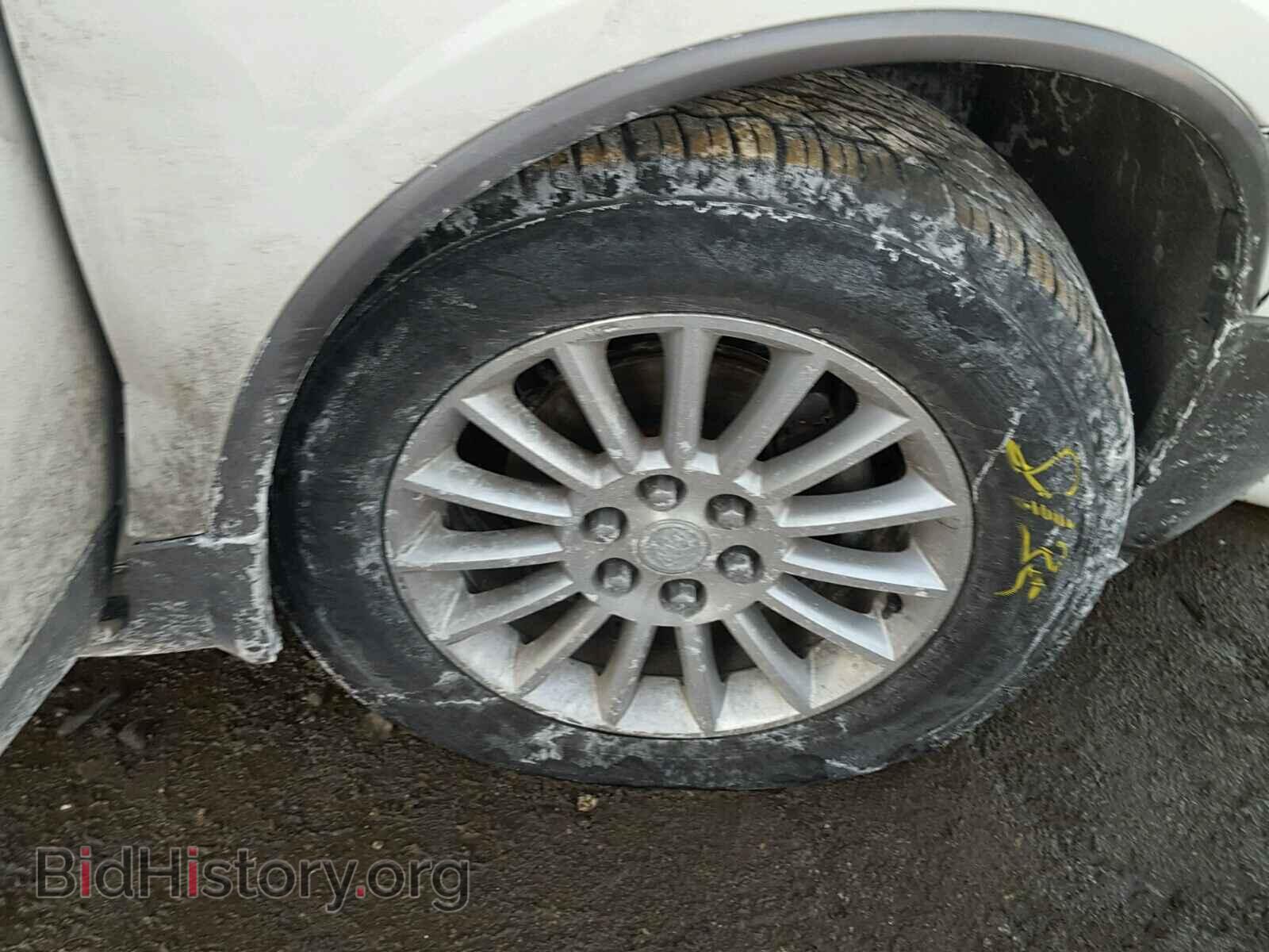 2011 BUICK ENCLAVE - VIN: 5GAKRAEDXBJ354560 - Фото 9