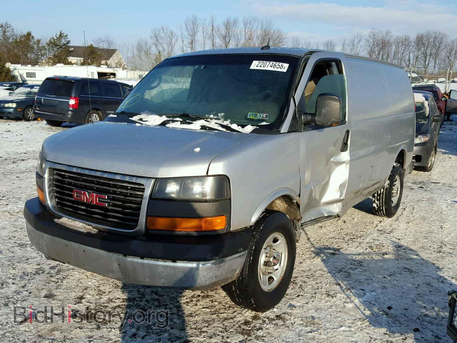 2011 GMC SAVANA - VIN: 1GTW7FCA8B1156507 - Фото 2