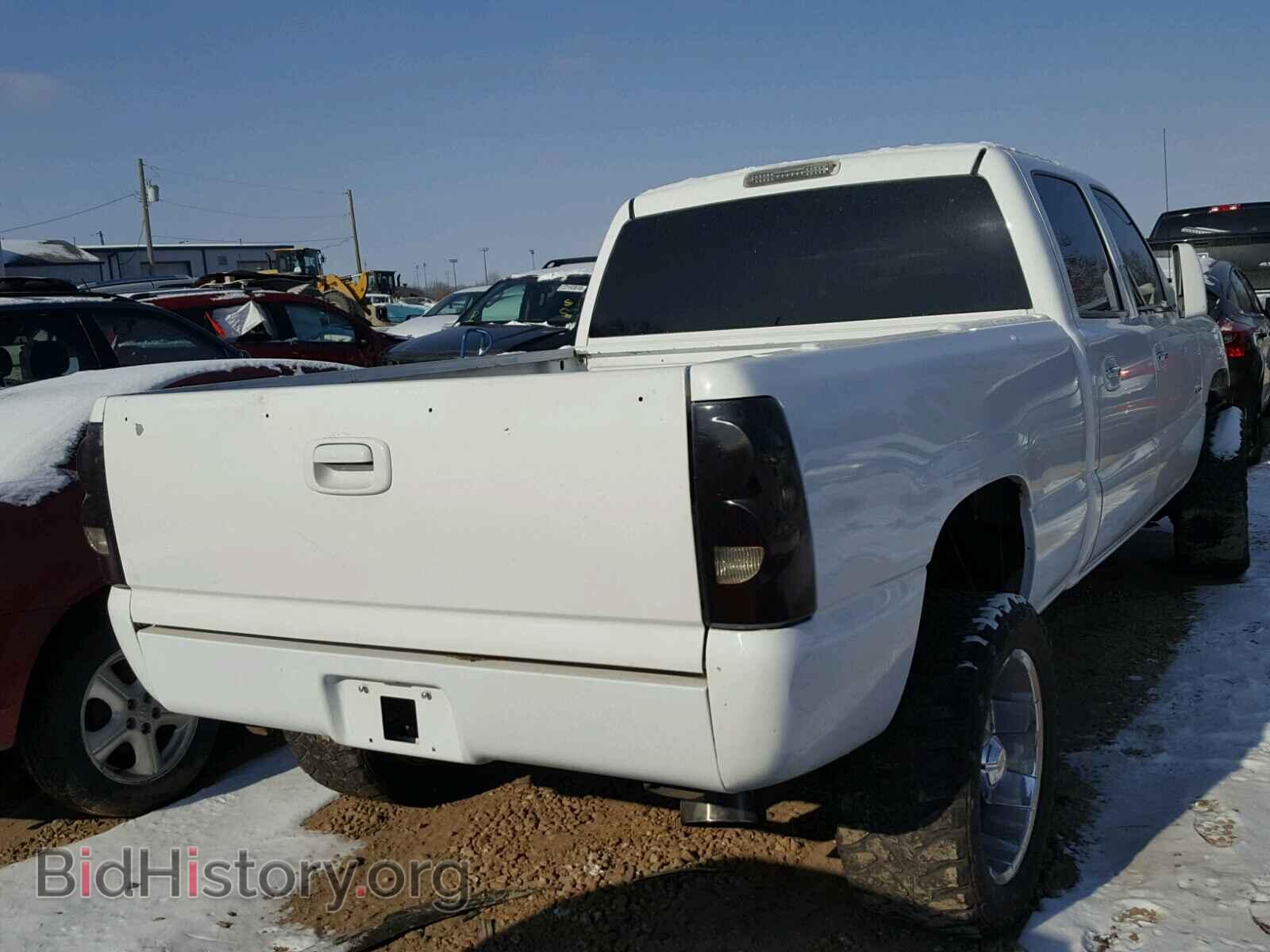 2006 CHEVROLET SILVERADO - VIN: 1GCHK23D16F144377 - Фото 4