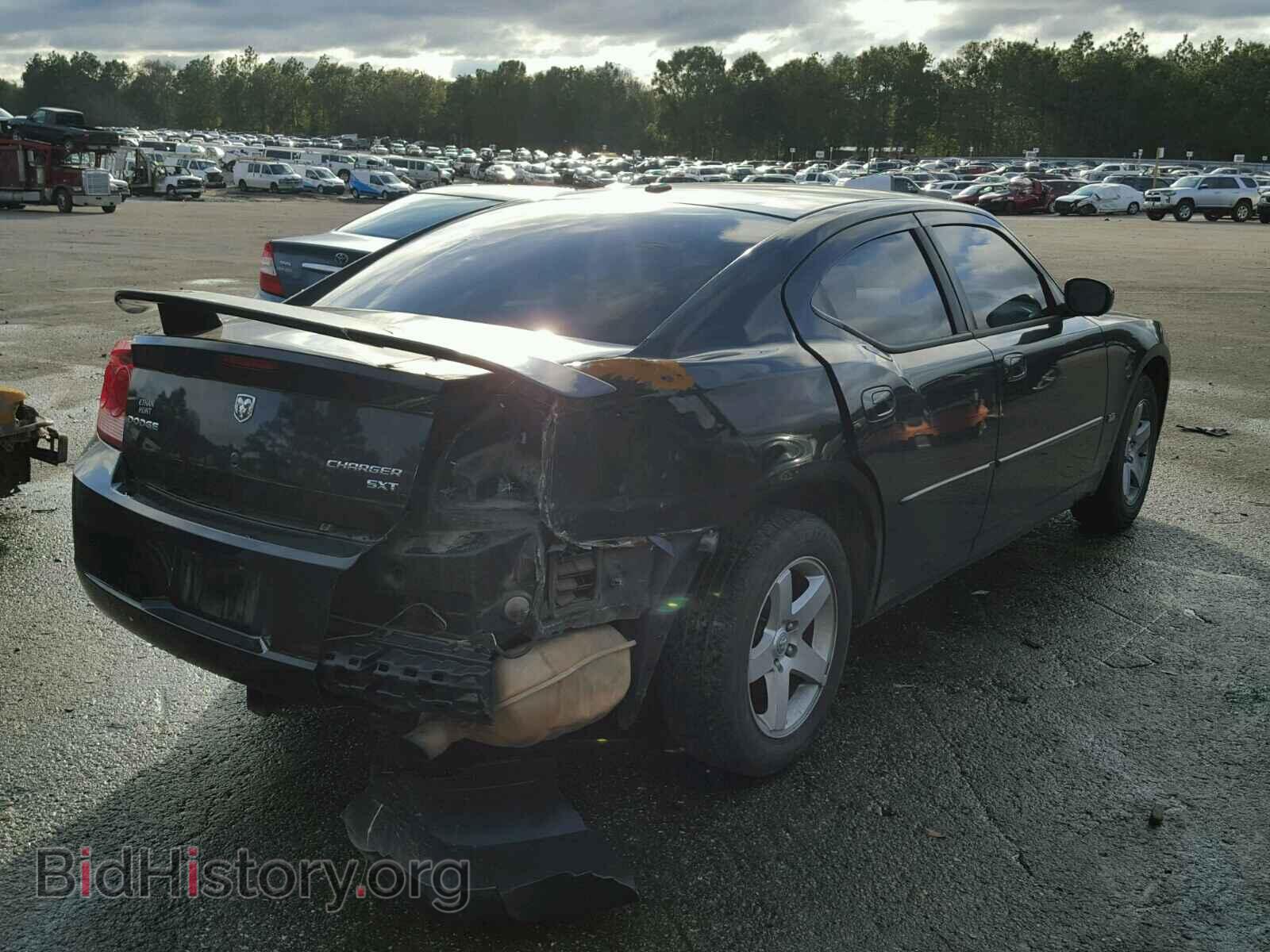 2010 DODGE CHARGER - VIN: 2B3CA3CV6AH307397 - Фото 4