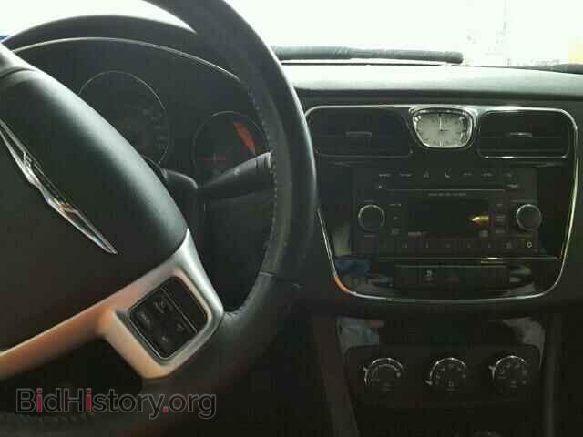 2013 CHRYSLER 200 - VIN: 1C3CCBBB5DN592555 - Фото 9