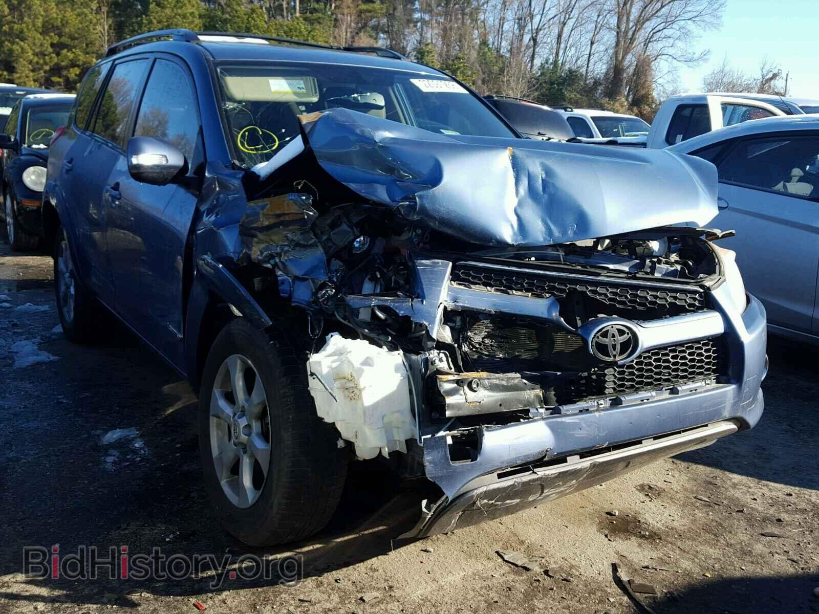 Фотография 2T3YF4DV0BW086701 - TOYOTA RAV4 2011