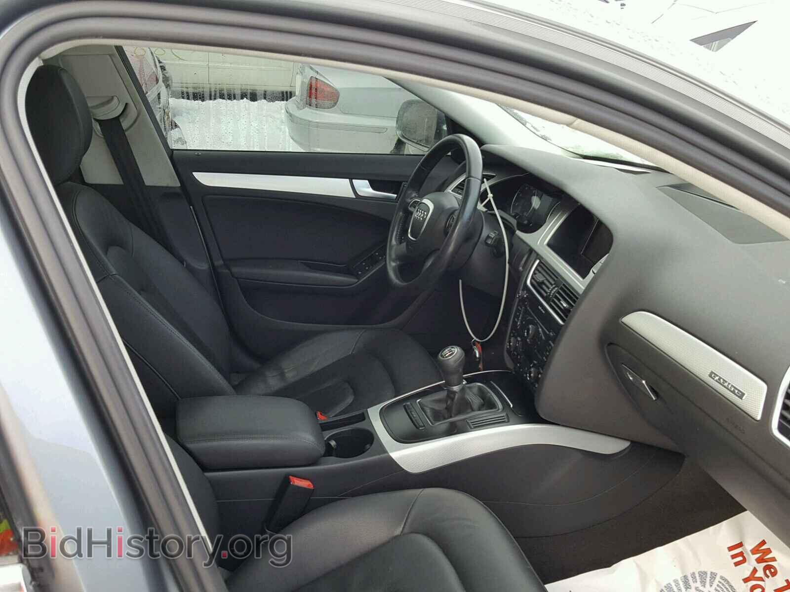 2010 AUDI A4 - VIN: WAUHFBFL0AN066273 - Фото 5