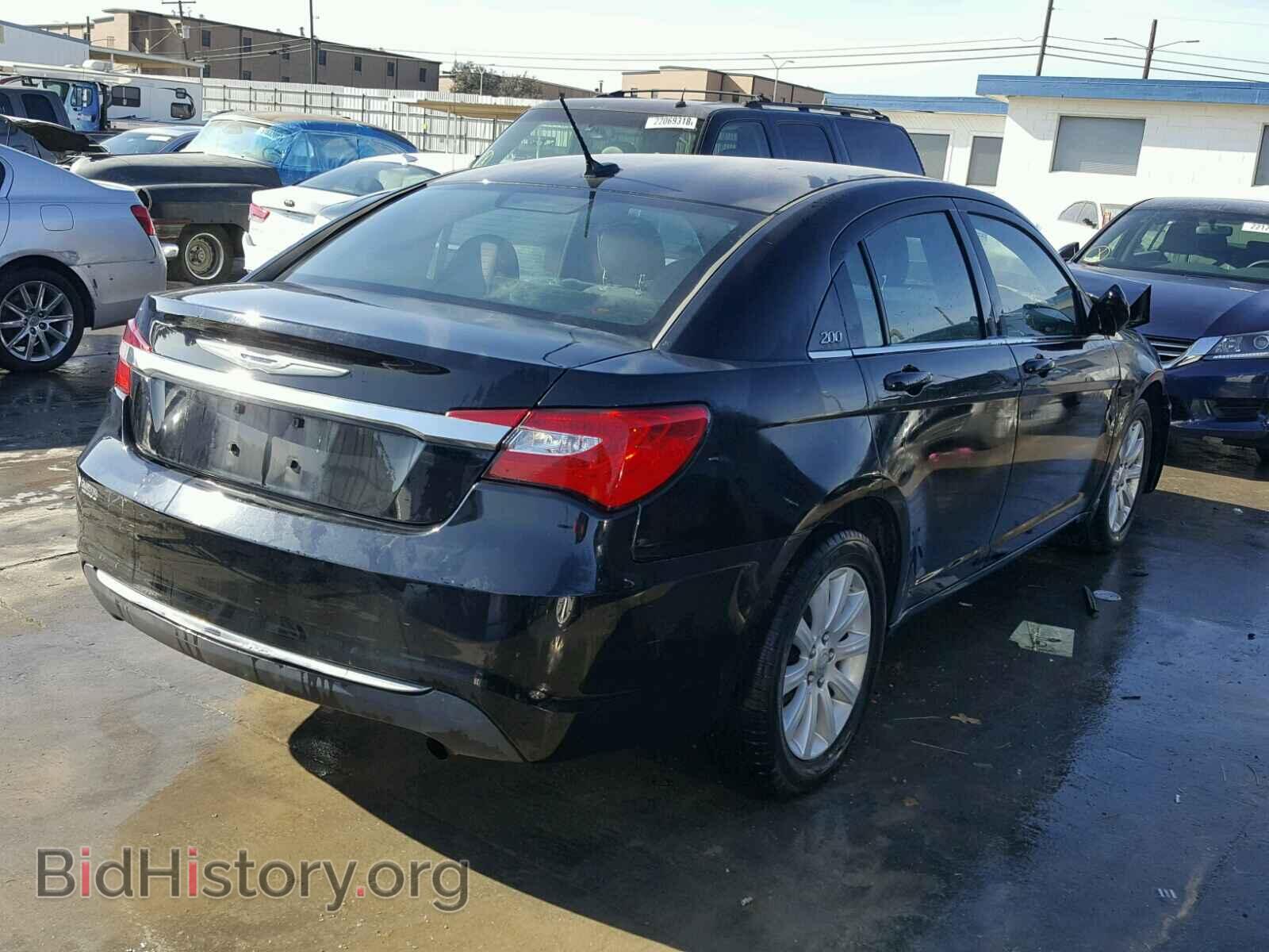 2012 CHRYSLER 200 - VIN: 1C3CCBBB1CN299492 - Фото 4
