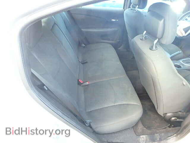 2011 CHRYSLER 200 - VIN: 1C3BC1FB8BN615209 - Фото 6