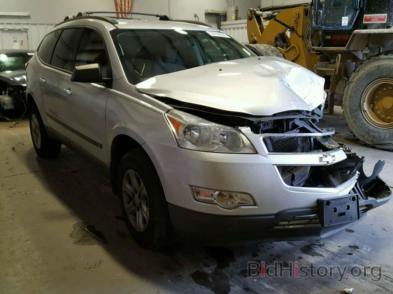 Photo 1GNLREED1AS142740 - CHEVROLET TRAVERSE 2010