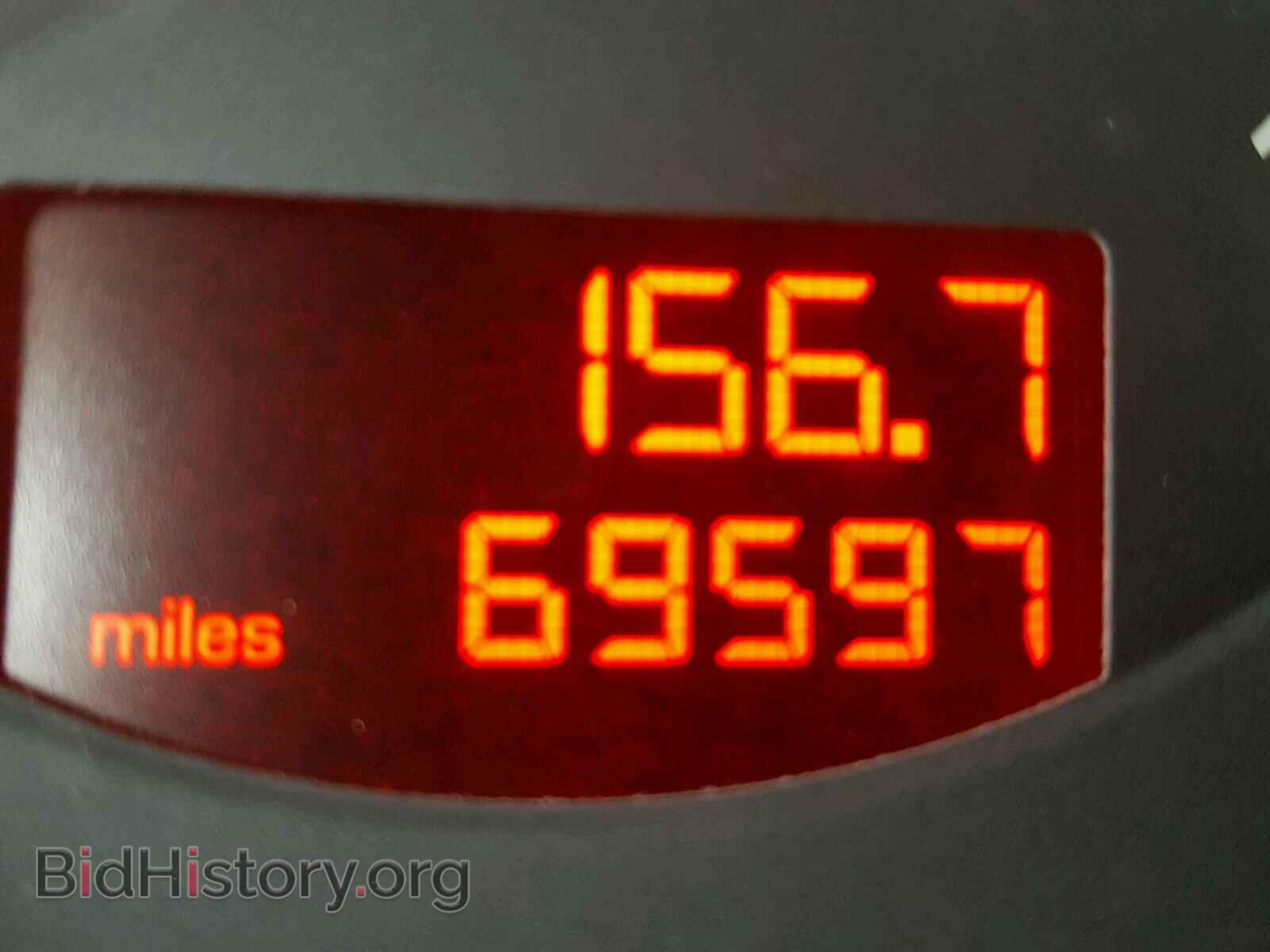2010 AUDI A6 - VIN: WAUFGAFBXAN050345 - Фото 8
