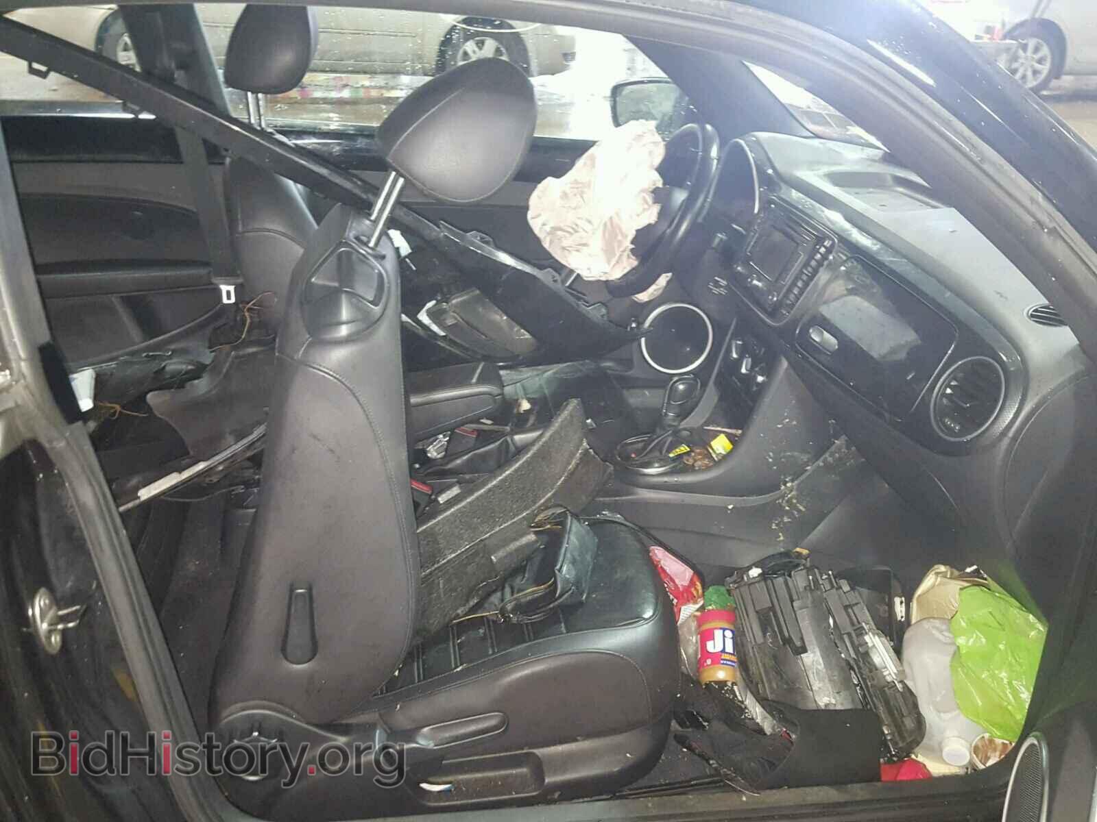 2012 VOLKSWAGEN BEETLE - VIN: 3VWVA7AT1CM630337 - Фото 5