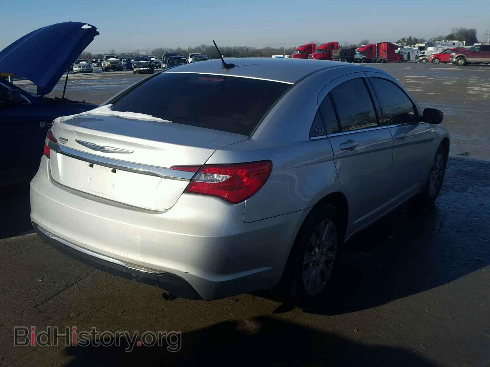 2012 CHRYSLER 200 - VIN: 1C3CCBABXCN295894 - Фото 4