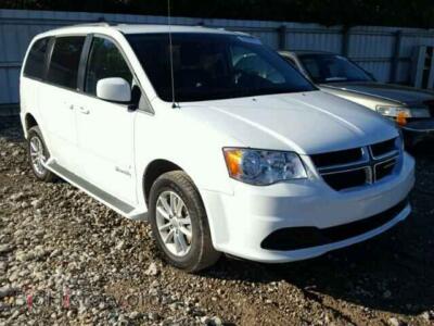 2014 Dodge CARAVAN Grand Cara, white — VIN 2C4RDGCG4ER266910, Copart