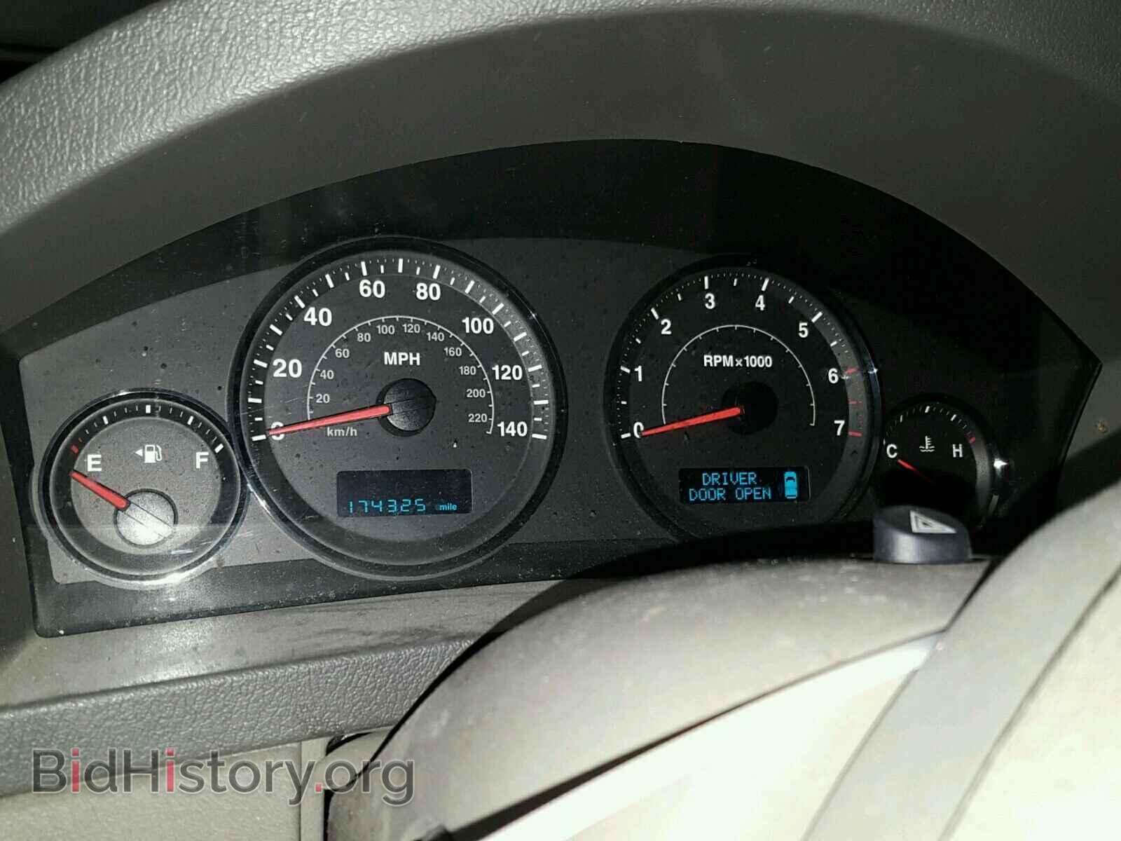 2006 JEEP CHEROKEE - VIN: 1J4GR48K86C107722 - Фото 8
