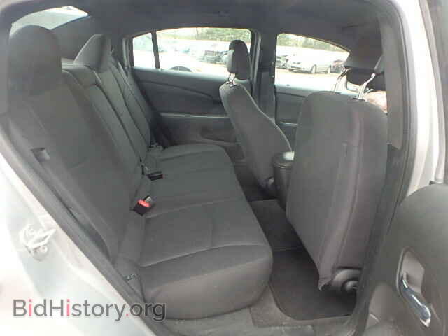 2012 CHRYSLER 200 - VIN: 1C3CCBAB2CN240968 - Photo 6