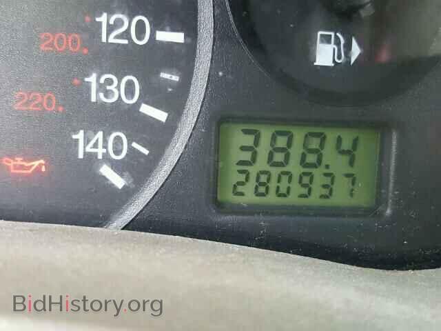2005 FORD FOCUS - VIN: 1FAFP34N25W156158 - Фото 8