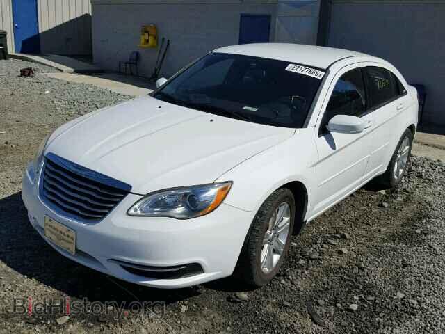 2012 CHRYSLER 200 - VIN: 1C3CCBAB3CN244804 - Фото 2