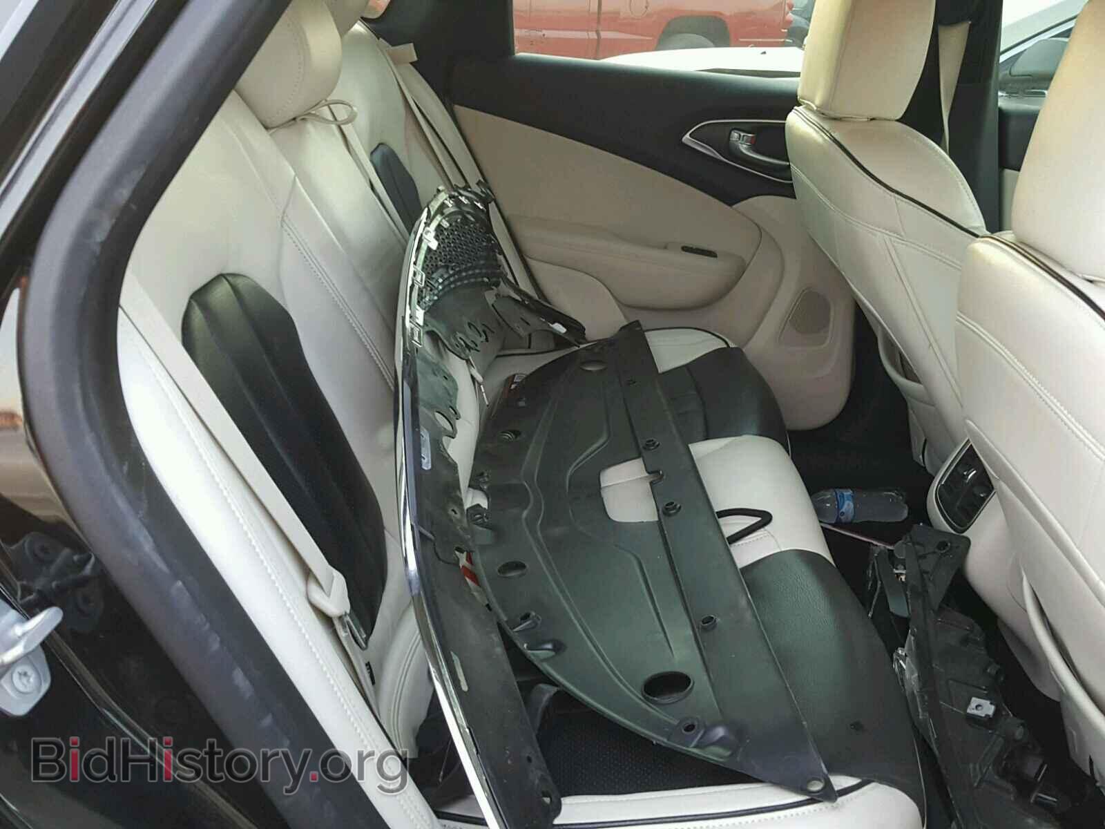 2016 CHRYSLER 200 - VIN: 1C3CCCAB3GN116428 - Фото 6