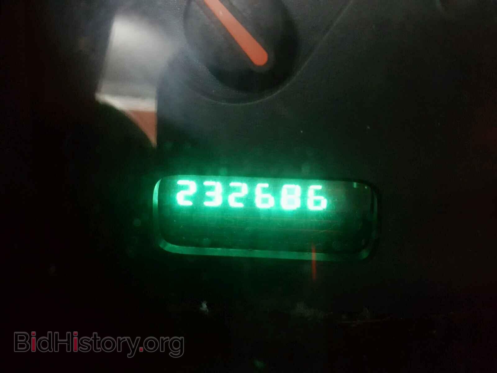 2004 DODGE DAKOTA - VIN: 1D7GL32K04S591632 - Фото 8