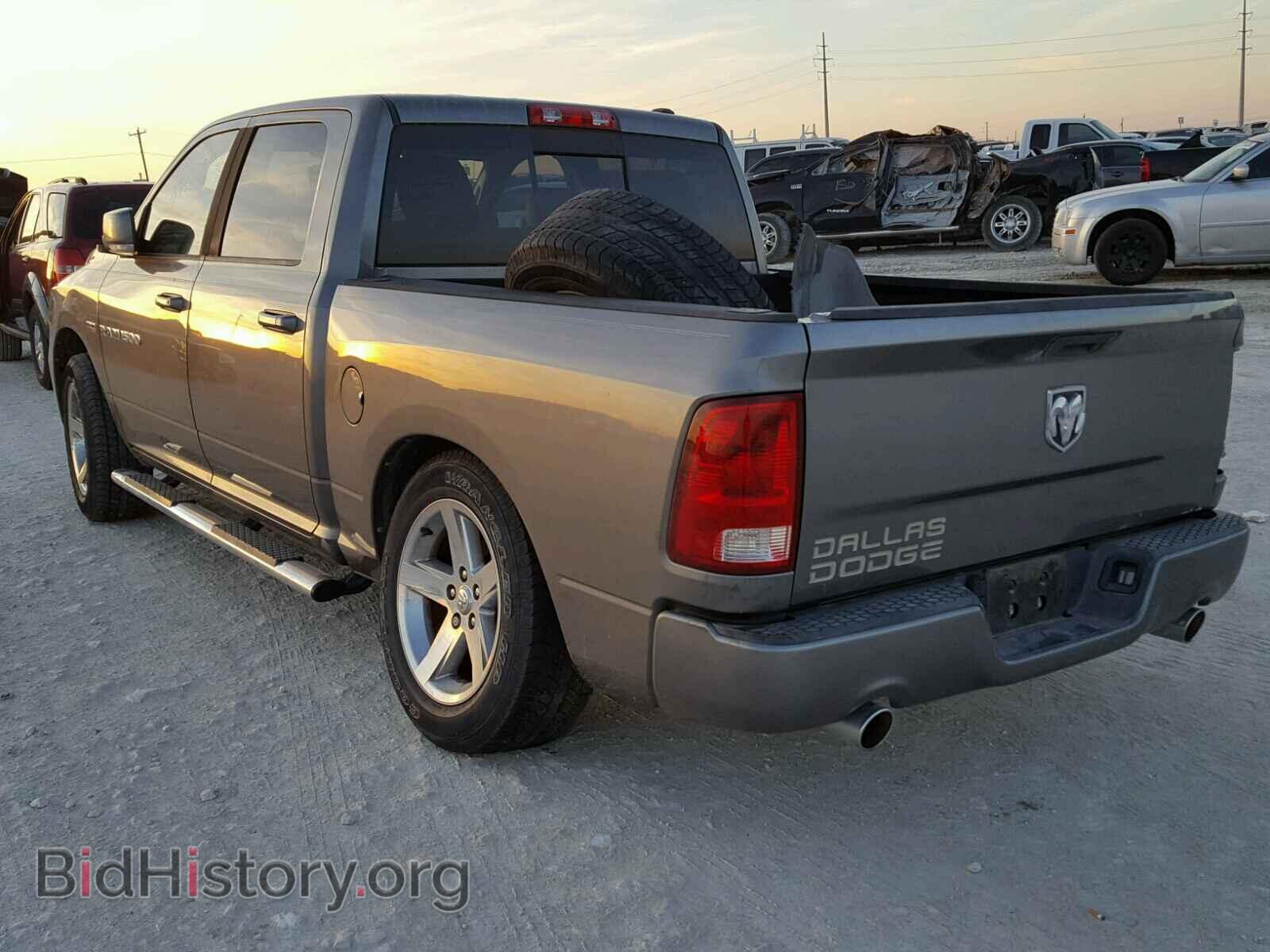 2011 DODGE RAM 1500 - VIN: 1D7RB1CT0BS583891 - Фото 3