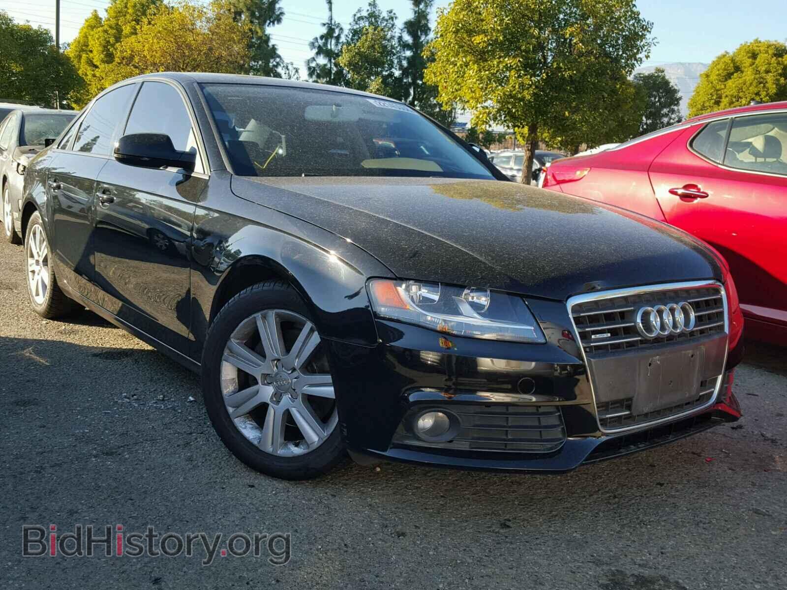 Фотография WAUDFAFL5AN063796 - AUDI A4 2010