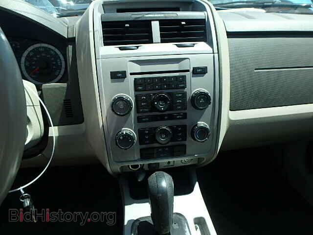 2011 FORD ESCAPE - VIN: 1FMCU0D74BKA12955 - Фото 9
