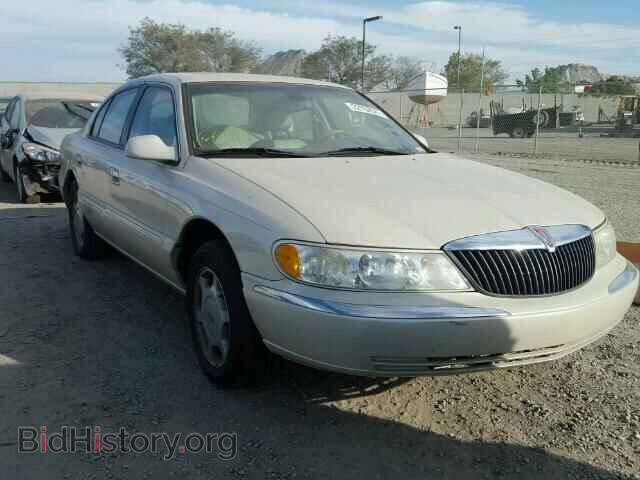 Photo 1LNHM97V82Y645010 - LINCOLN CONTINENTL 2002