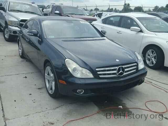 Photo WDDDJ75X56A068137 - MERCEDES-BENZ CLS500 2006