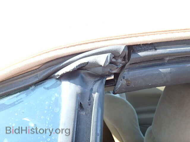 2001 MITSUBISHI ECLIPSE - VIN: 4A3AE55H01E002396 - Photo 10