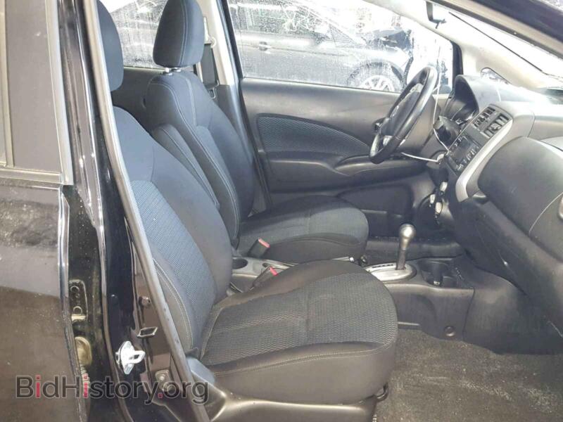 2014 Nissan VERSA (VIN 3N1CE2CP2EL370494) — фото 5 из 10