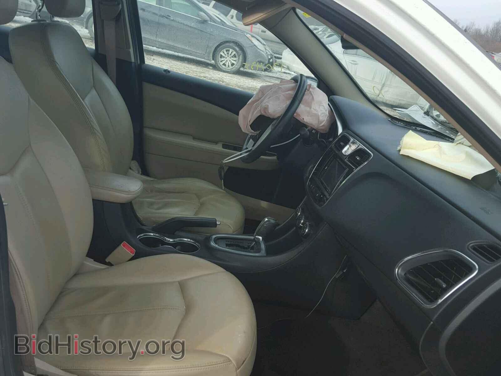 2011 CHRYSLER 200 - VIN: 1C3BC2FG6BN567873 - Фото 5