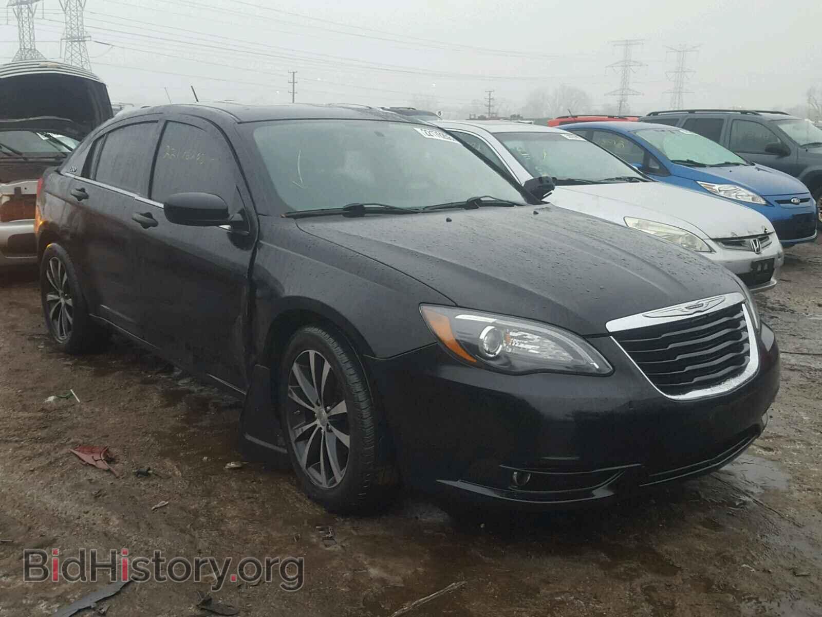 Photo 1C3BC8FG3BN614053 - CHRYSLER 200 2011