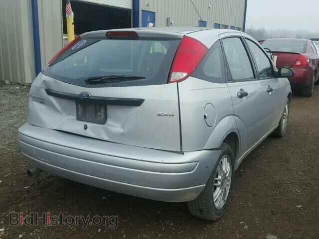 2005 FORD FOCUS - VIN: 3FAFP37NX5R136691 - Фото 4