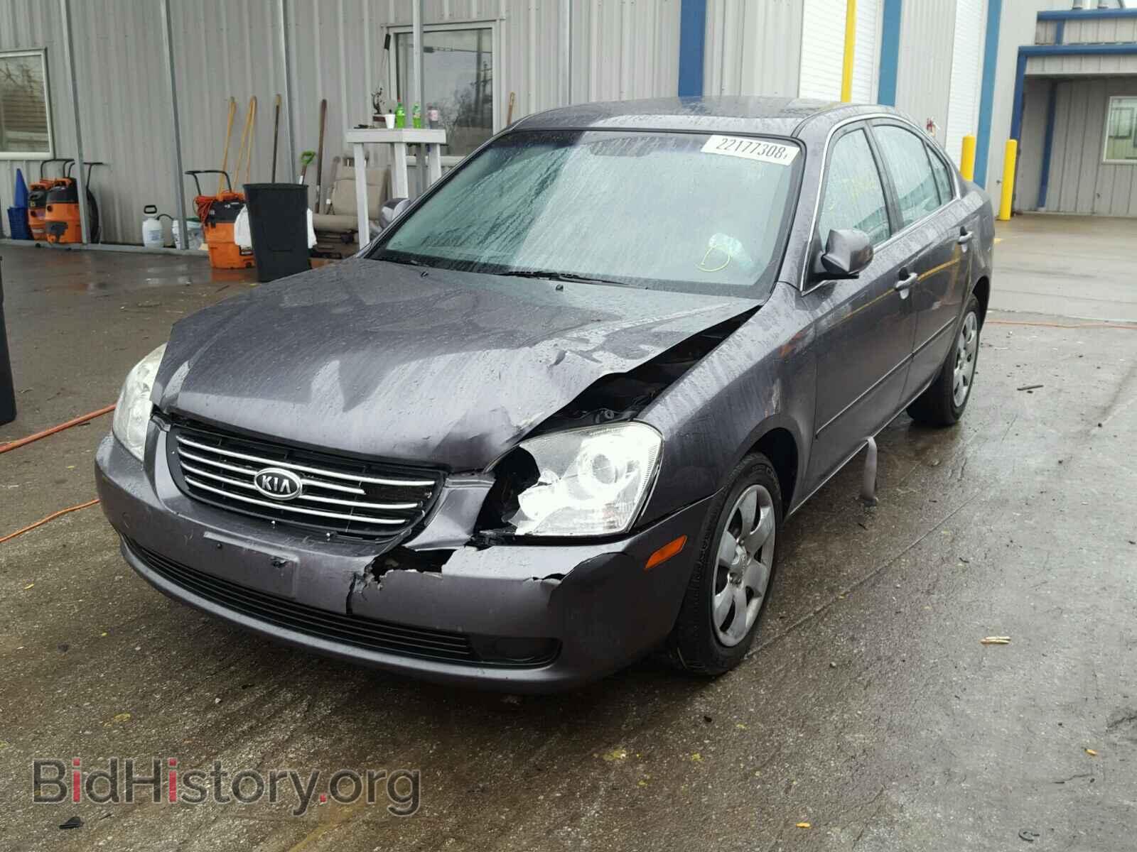 2006 KIA OPTIMA - VIN: KNAGE123765039755 - Фото 2