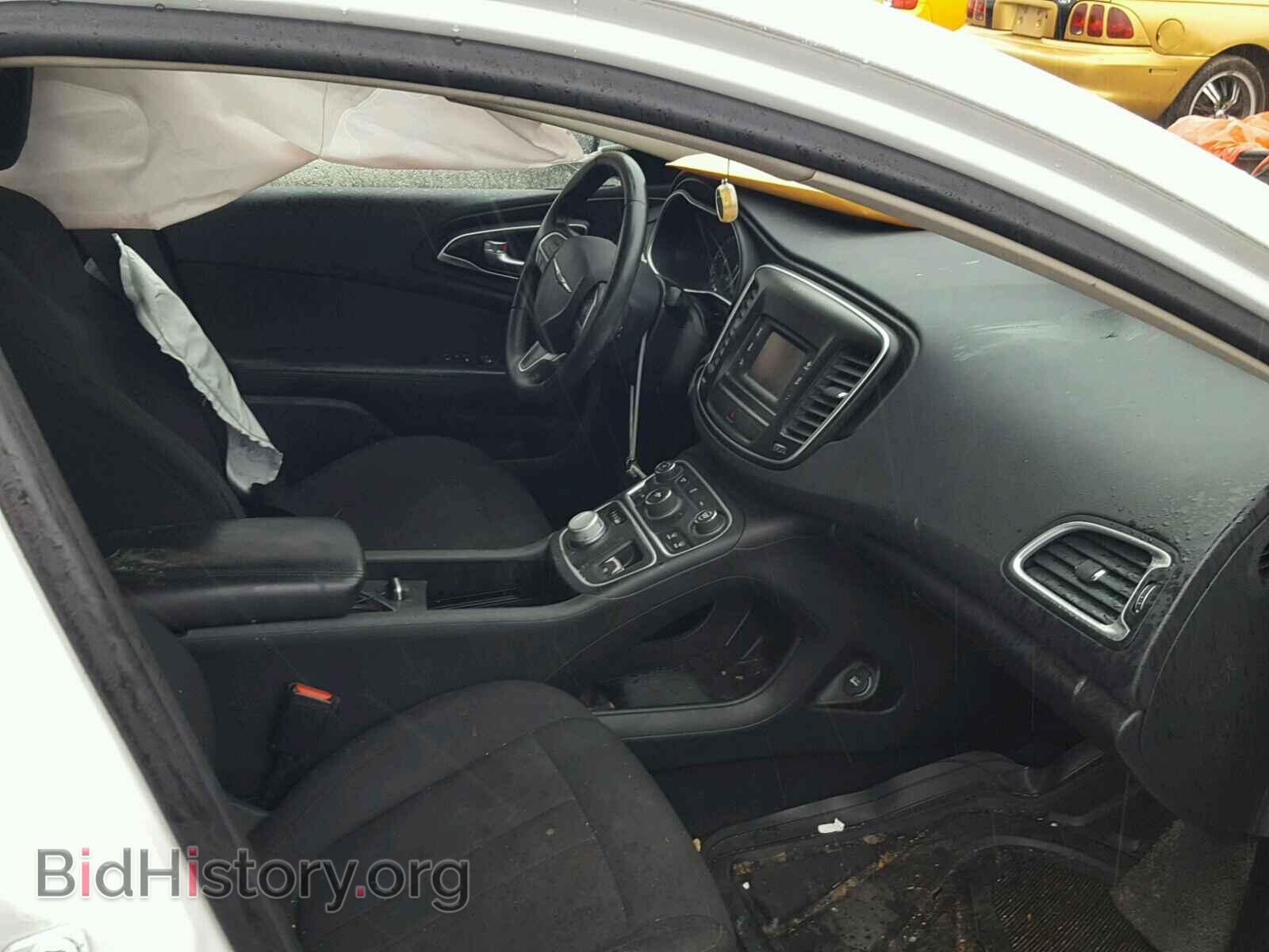 2015 CHRYSLER 200 - VIN: 1C3CCCABXFN675439 - Photo 5