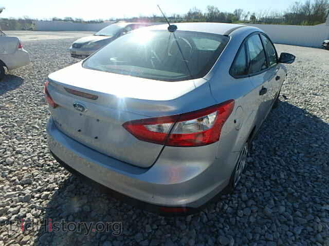 2012 FORD FOCUS - VIN: 1FAHP3E26CL328770 - Photo 4