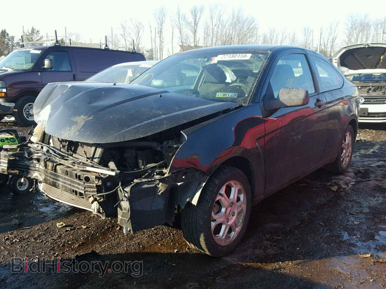 2009 FORD FOCUS - VIN: 1FAHP32NX9W179432 - Photo 2