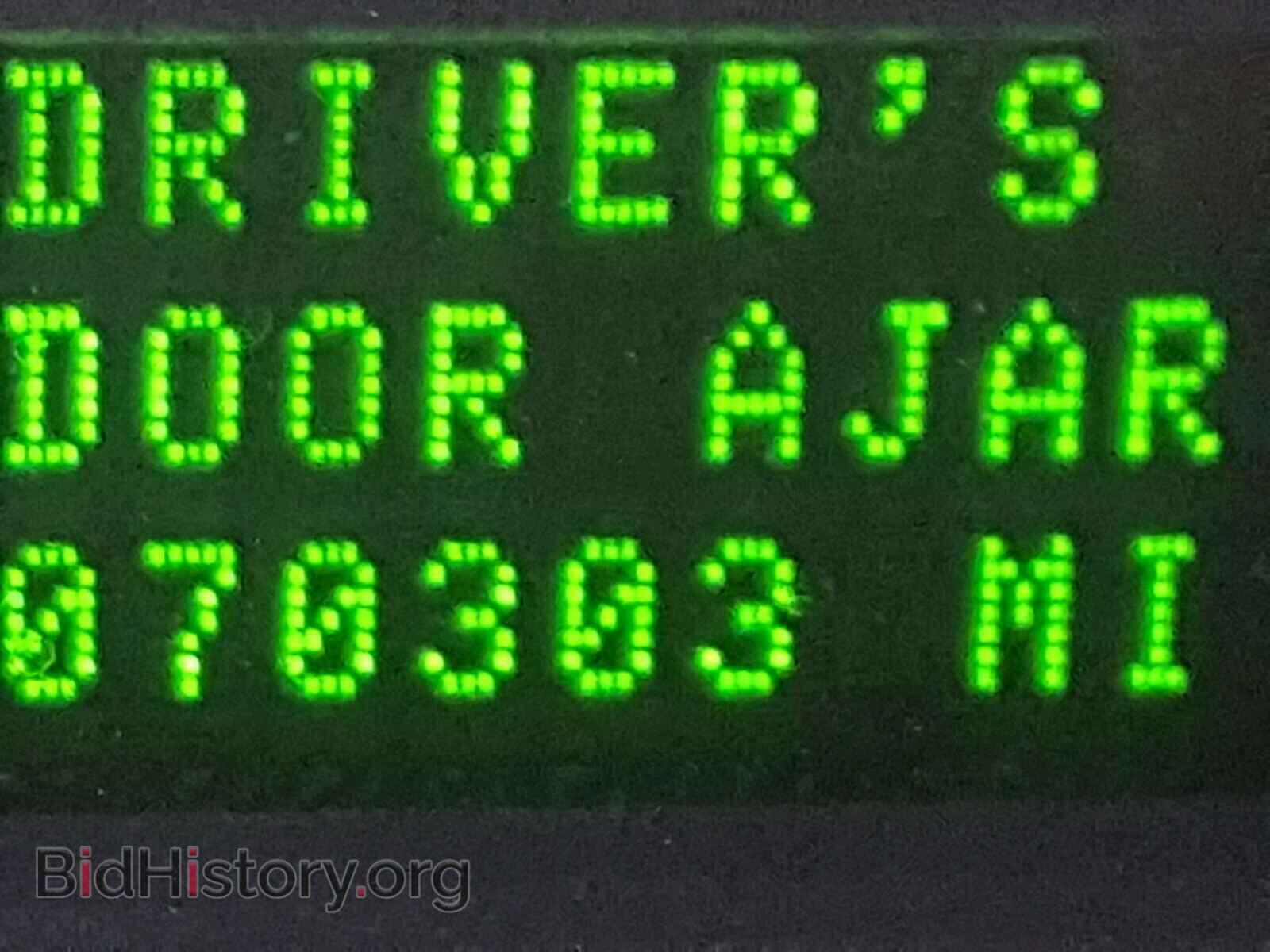 2004 FORD FREESTAR - VIN: 2FMZA58254BA25077 - Фото 8