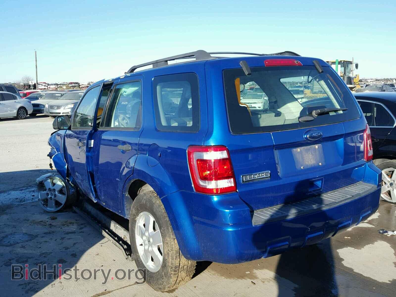 2011 FORD ESCAPE - VIN: 1FMCU0C76BKB13271 - Фото 3