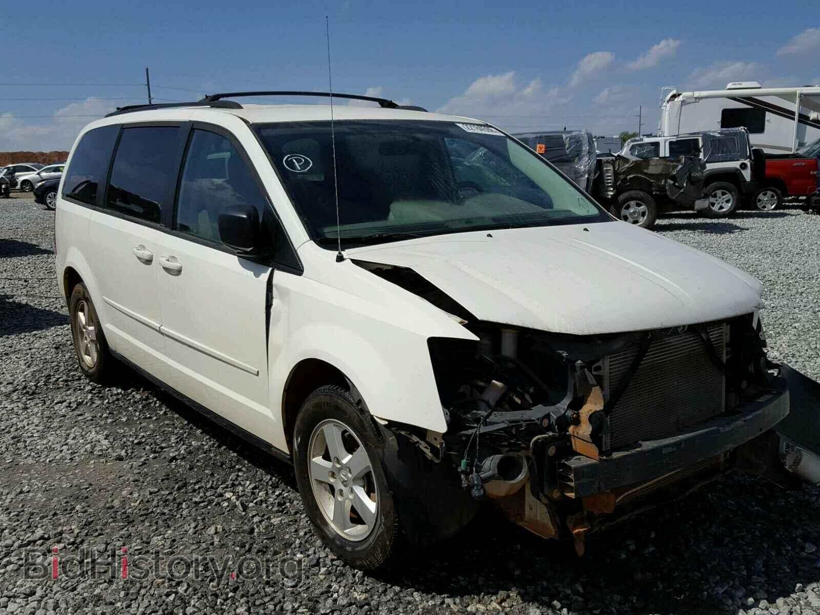 Фотография 2D4RN3D19AR477243 - DODGE CARAVAN 2010