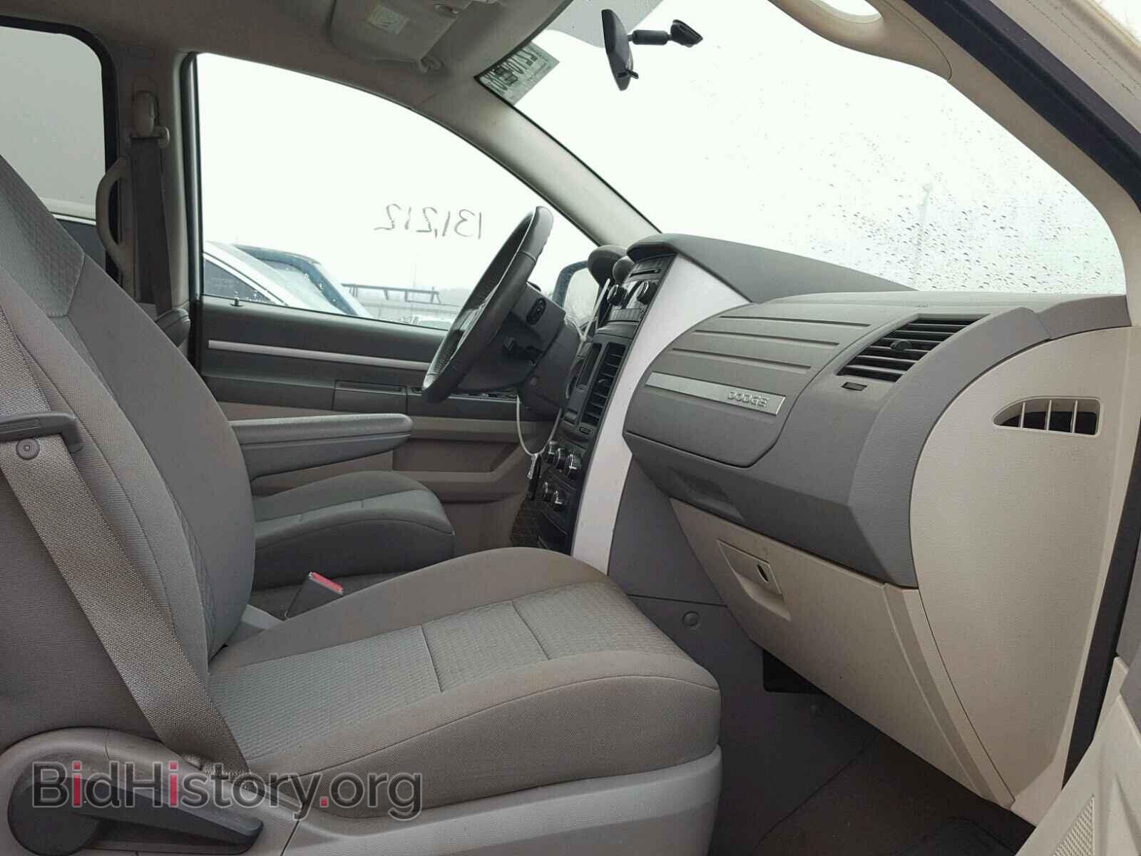 2010 DODGE CARAVAN - VIN: 2D4RN3D19AR477243 - Фото 5