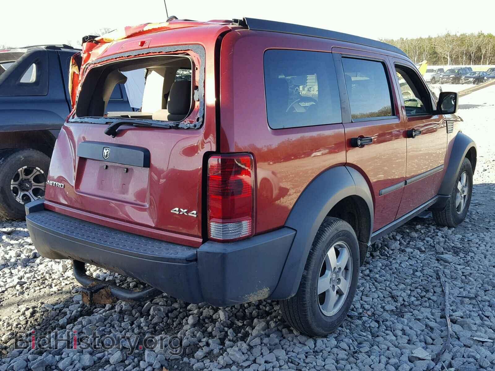2007 DODGE NITRO - VIN: 1D8GU28K77W549854 - Photo 4